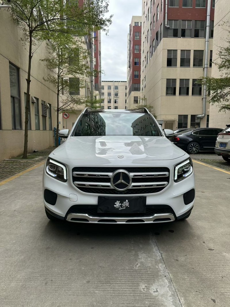 佛山20年奔驰GLB1