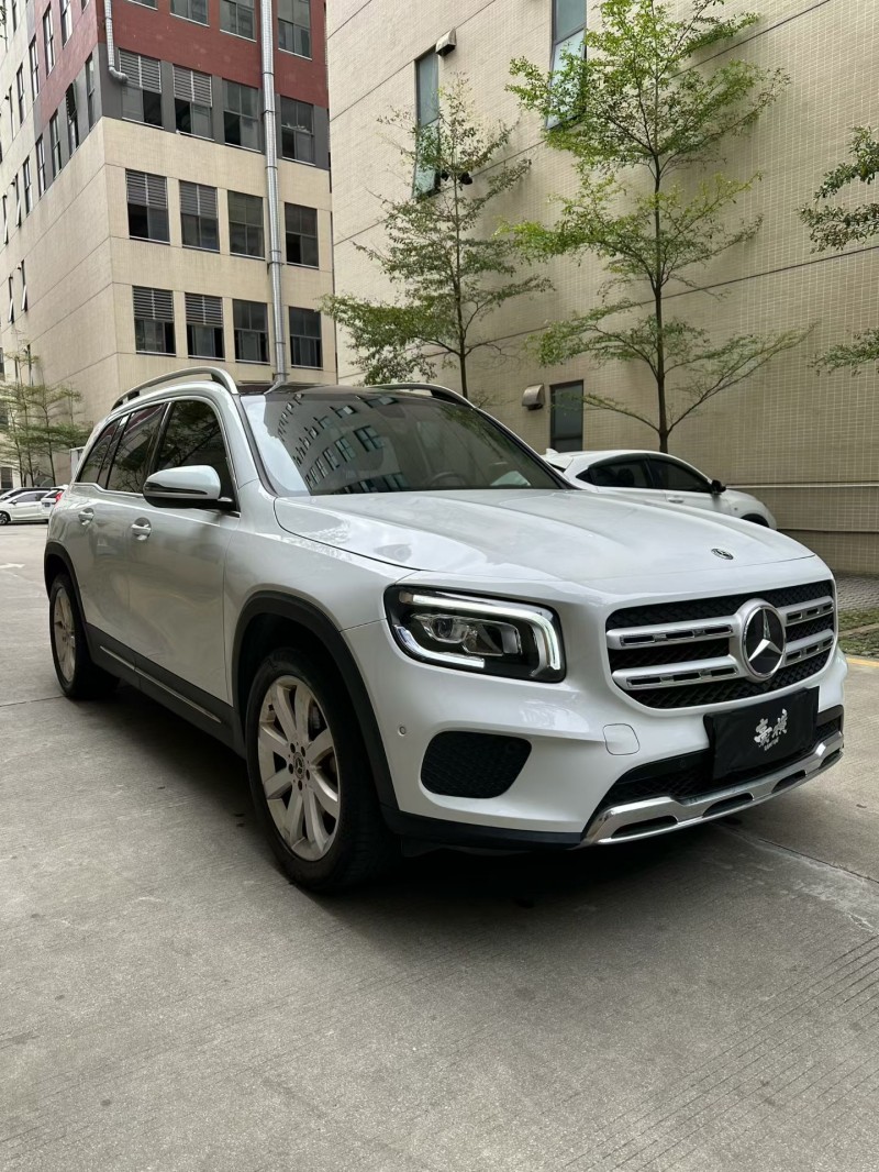 佛山20年奔驰GLB2