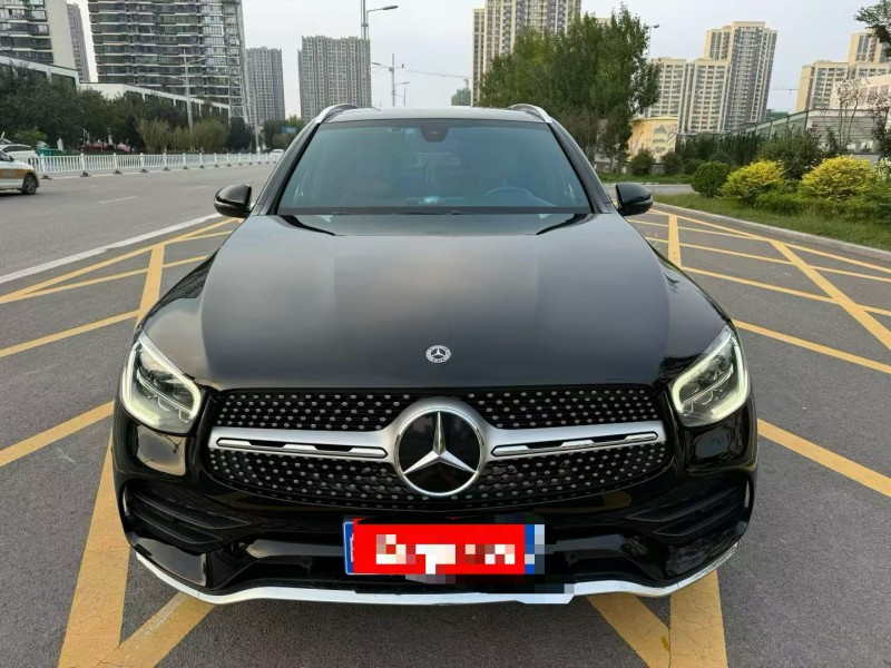 济宁22年奔驰GLC1