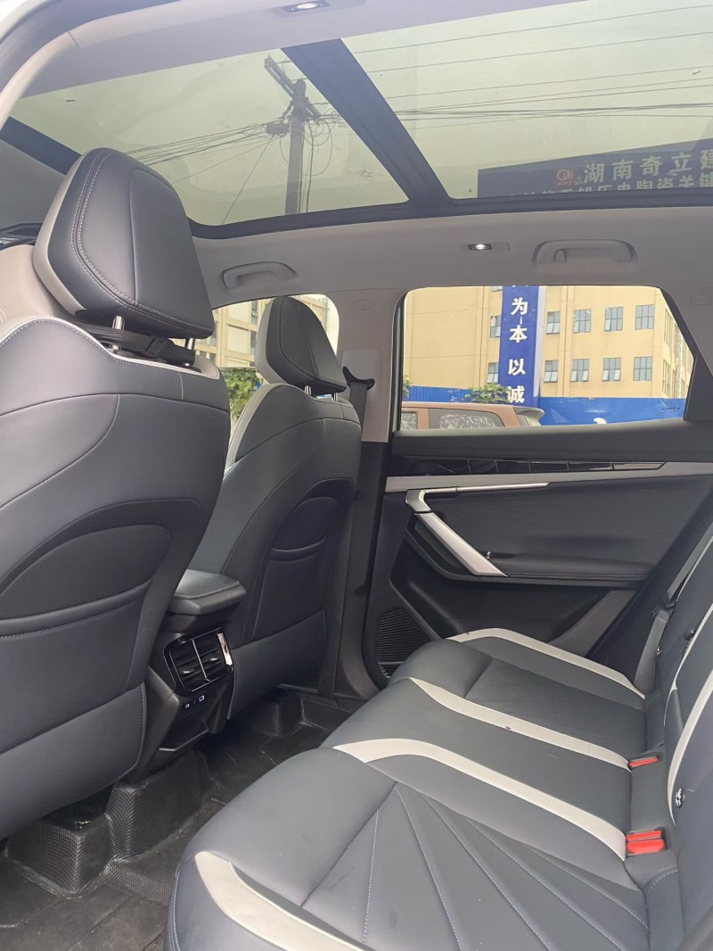 娄底24年吉利博越2