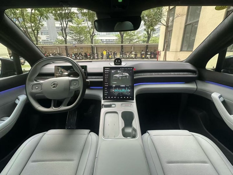 佛山24年蔚来ES68