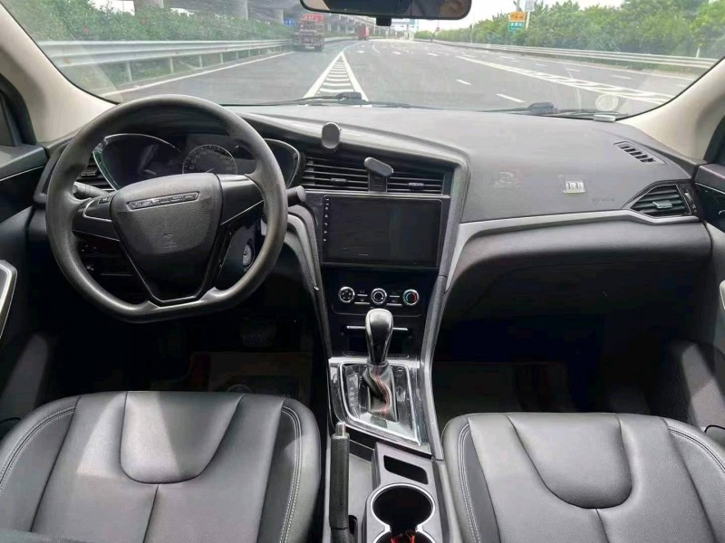 广州21年启辰D608