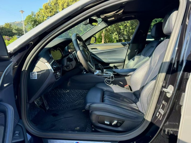 济宁18年宝马5系6