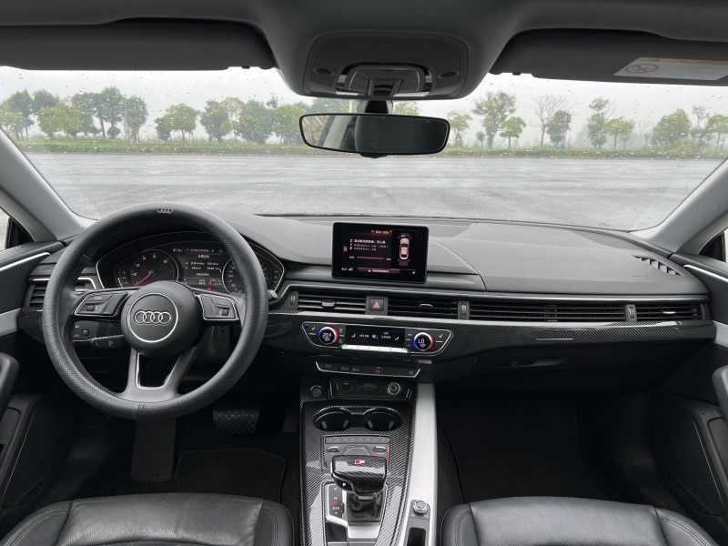 盐城19年奥迪A55