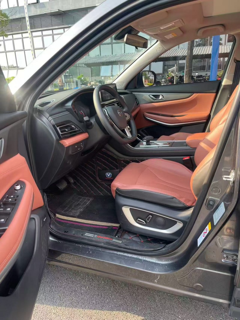 东莞24年长安汽车CS754