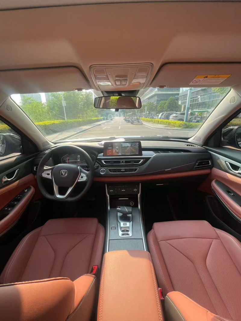 东莞24年长安汽车CS755