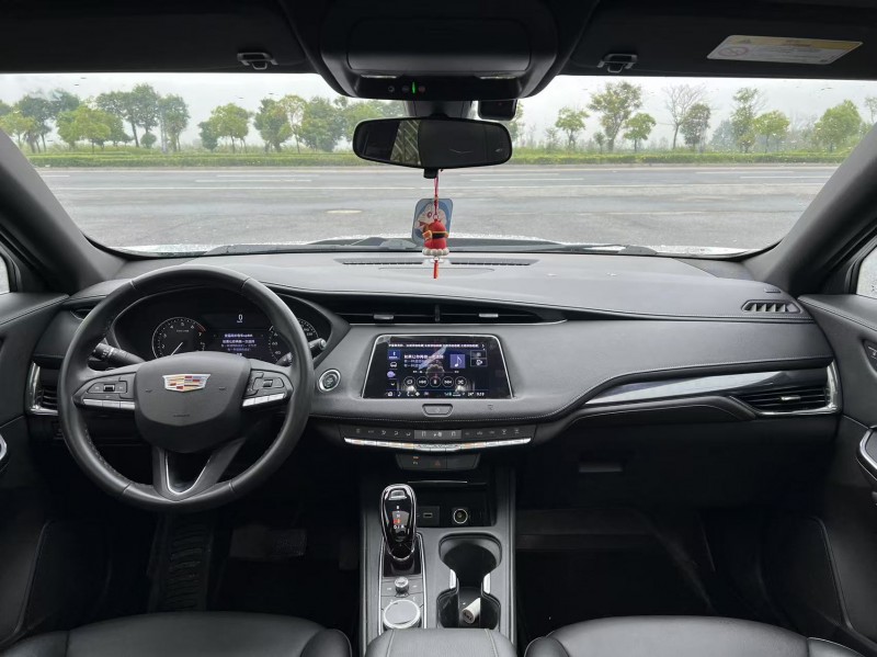 盐城22年凯迪拉克XT47