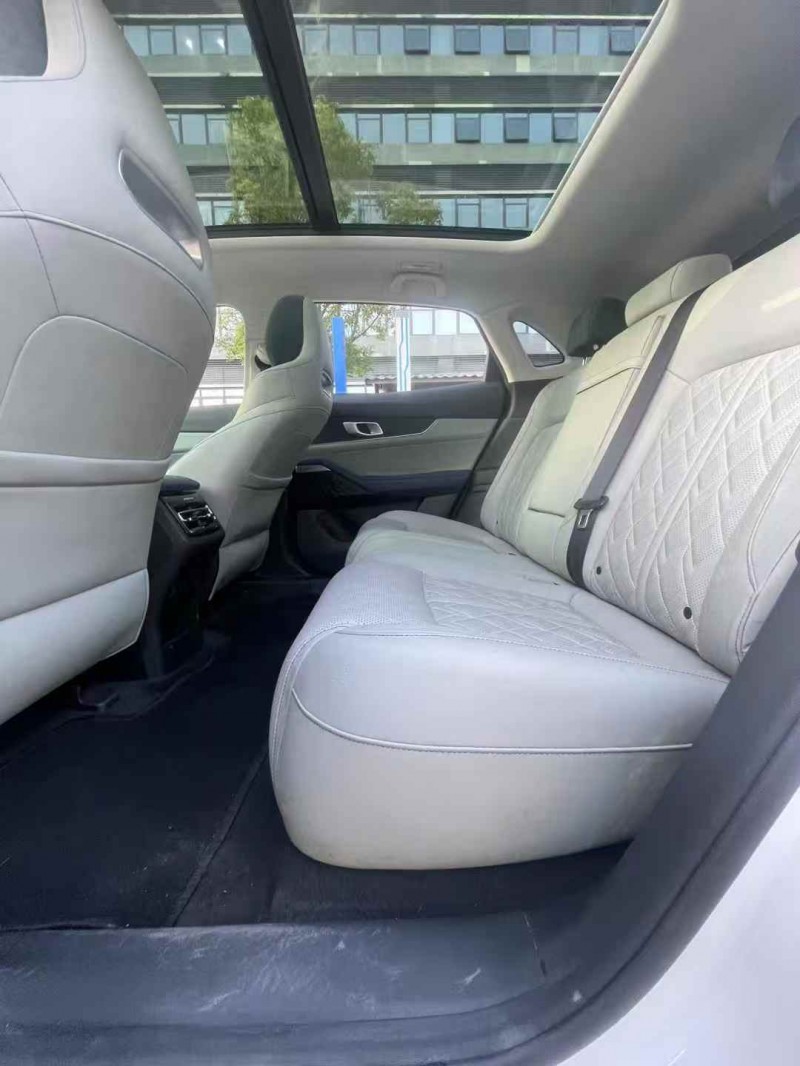 东莞23年长安汽车UNI4