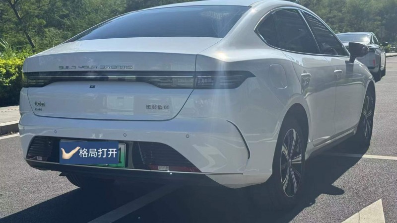 东莞24年比亚迪驱逐舰8