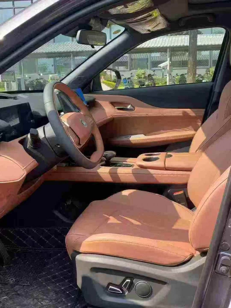 东莞25年长安汽车UNI5