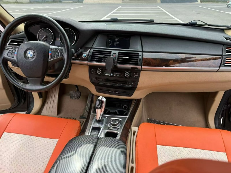 济宁13年宝马X55