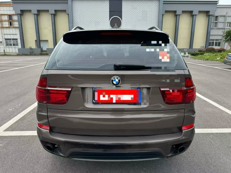 济宁13年宝马X59