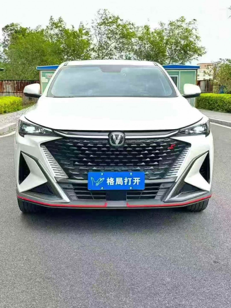 东莞25年长安汽车欧尚1