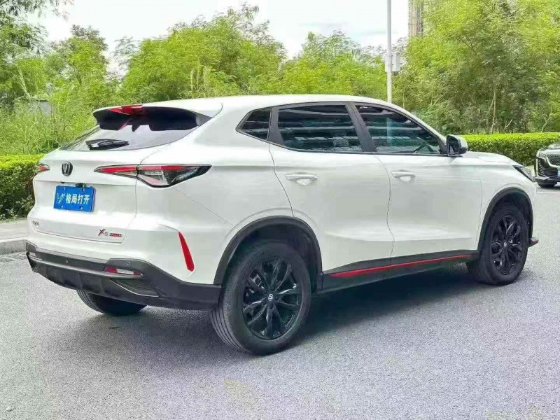 东莞25年长安汽车欧尚7