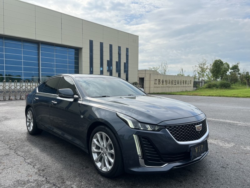 盐城20年凯迪拉克CT52