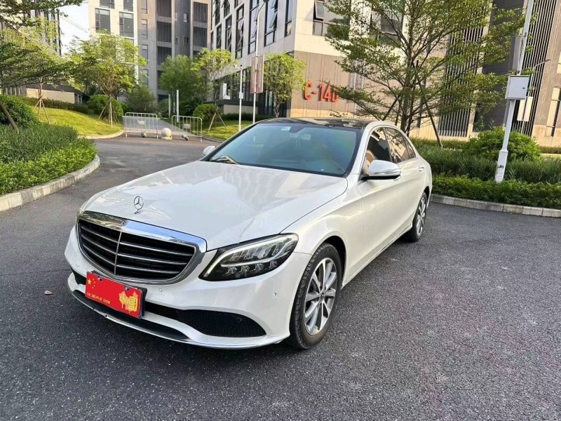 广州19年奔驰C2