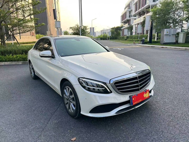 广州19年奔驰C3