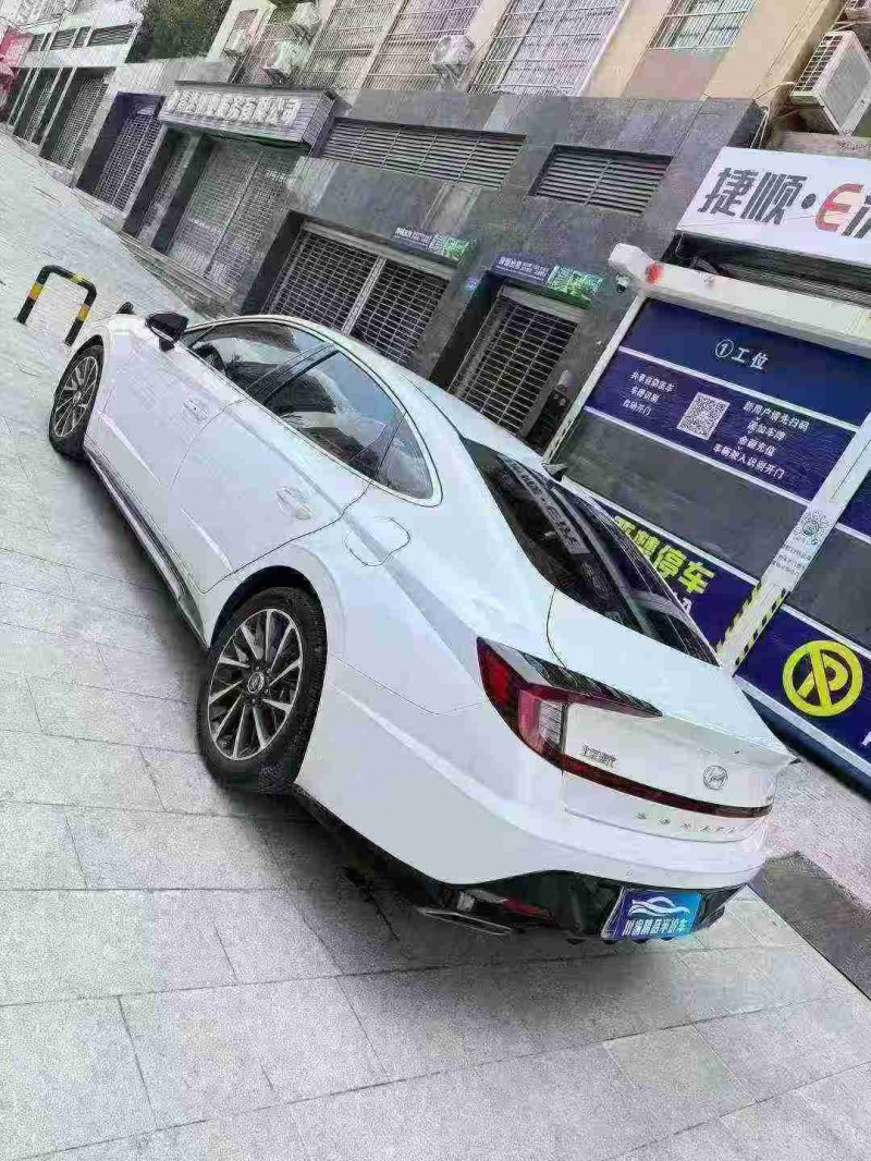 达州21年现代索纳塔4