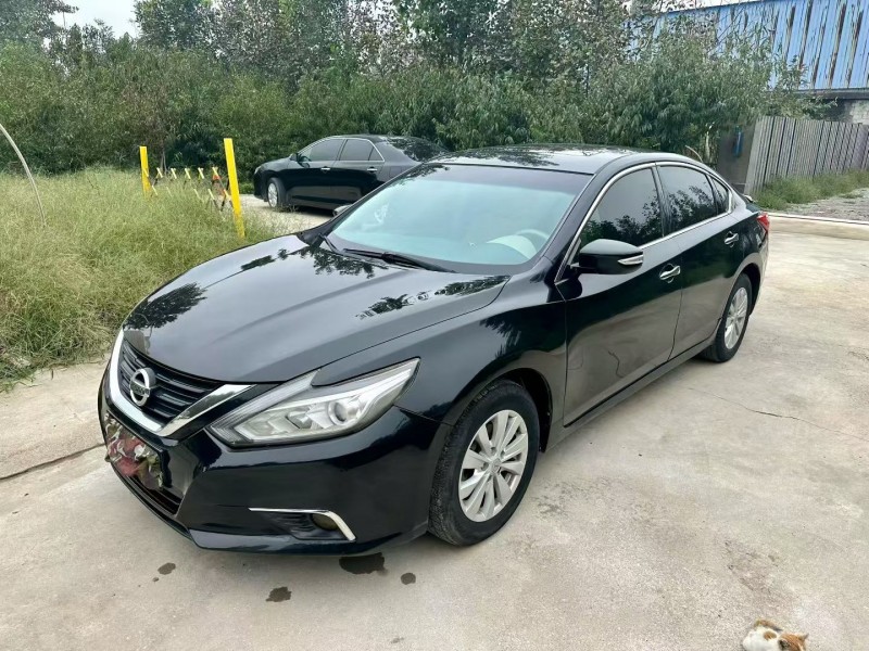 临沂17年日产天籁7