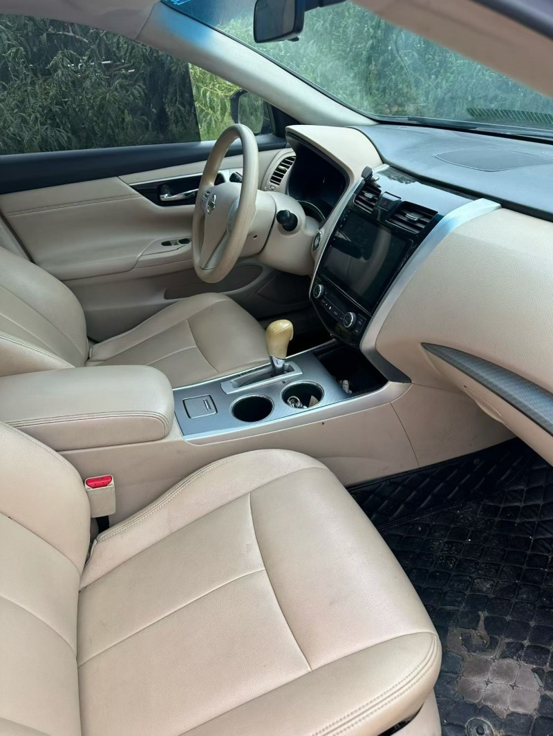 临沂17年日产天籁8