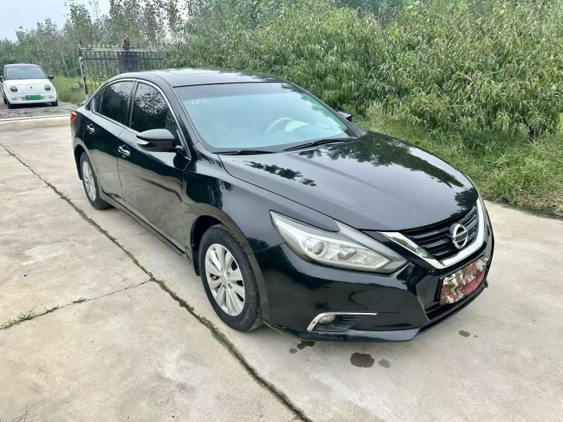 临沂17年日产天籁9