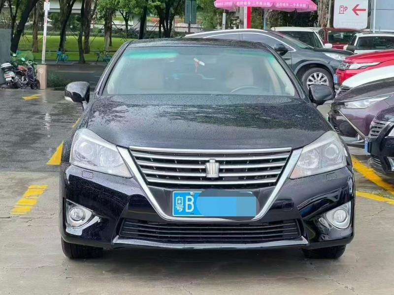 广州14年丰田皇冠1