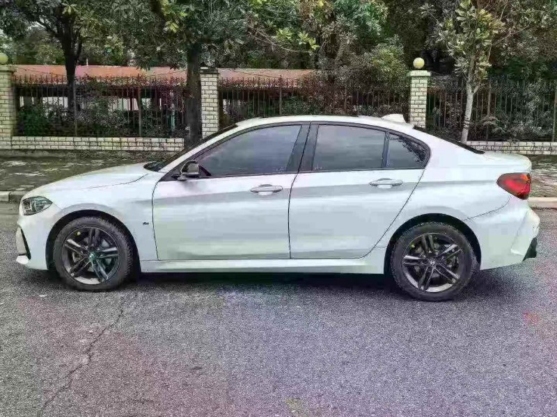 襄阳23年宝马1系6