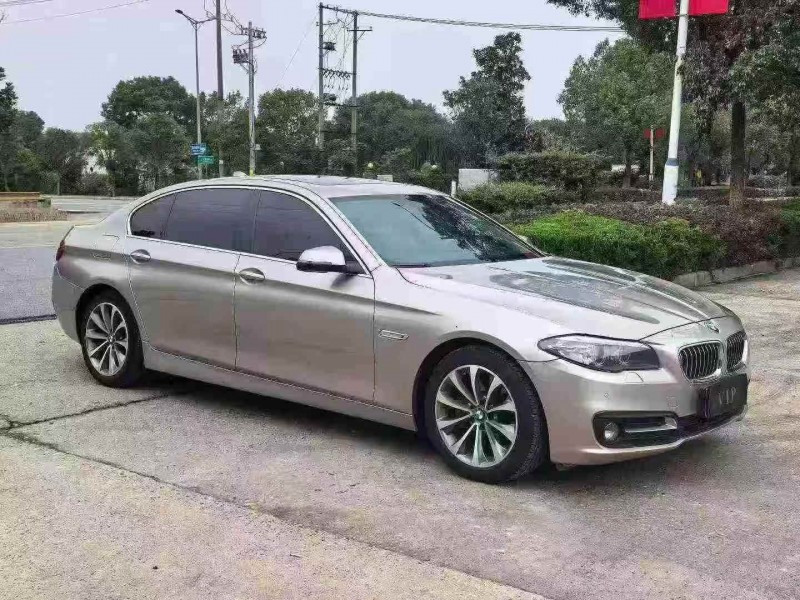 襄阳17年宝马5系2