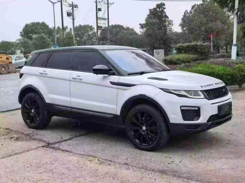 襄阳17年路虎极光3