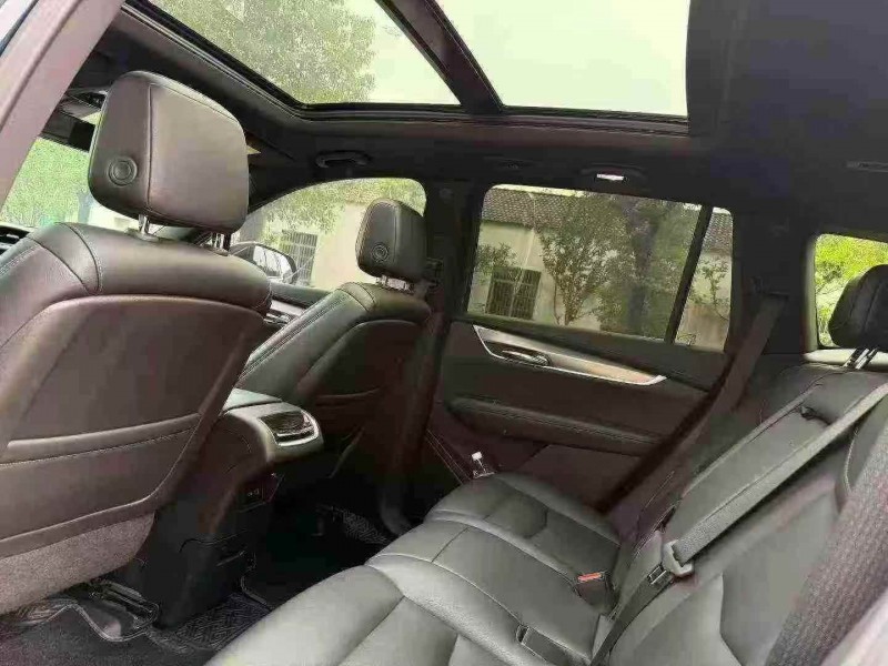 襄阳22年凯迪拉克XT64