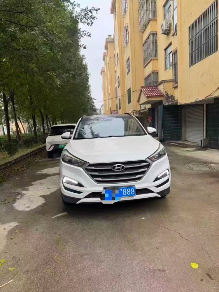 潍坊18年现代途胜8