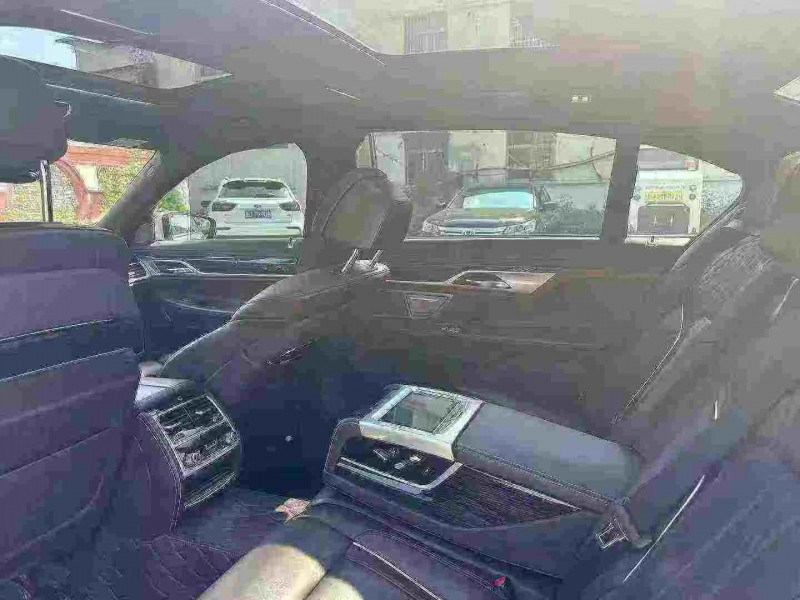 济南19年宝马7系6