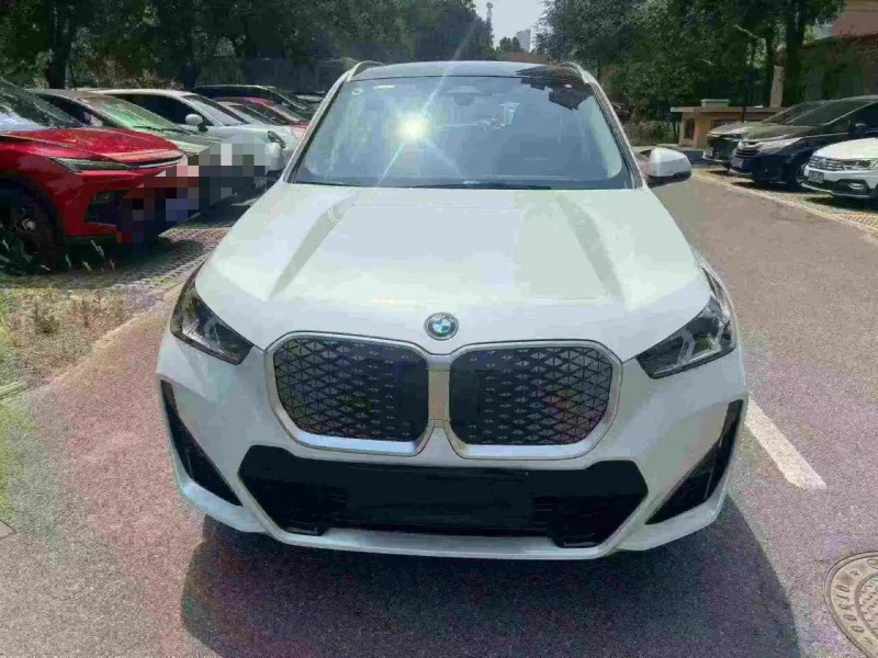 郑州25年宝马ix51