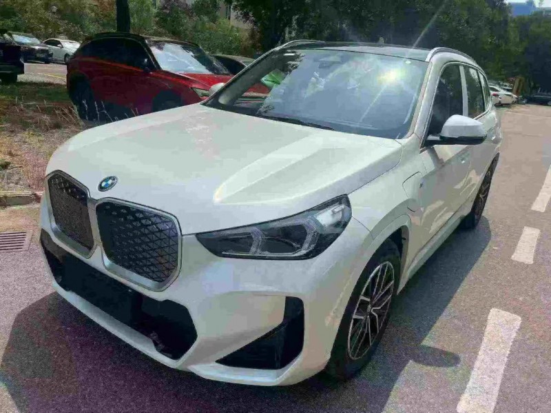 郑州25年宝马ix52