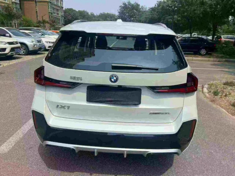 郑州25年宝马ix59