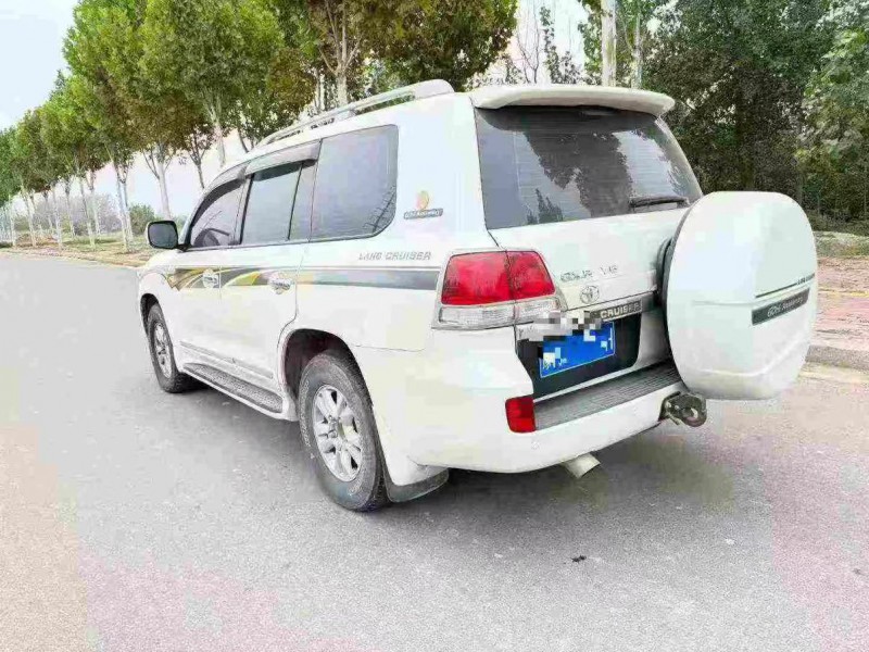 郑州13年丰田兰德酷路泽7