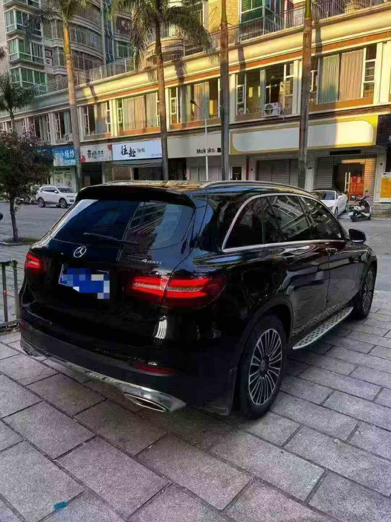 湛江19年奔驰GLC8