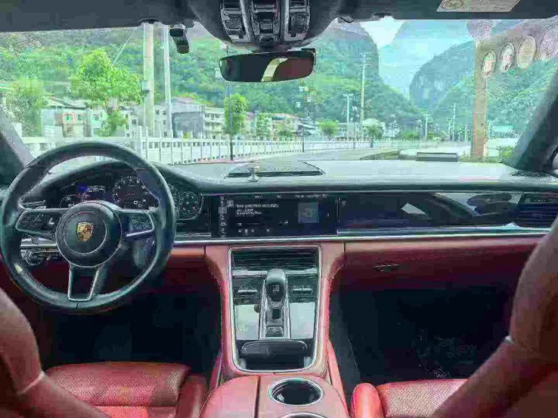 潍坊19年保时捷帕拉梅拉4