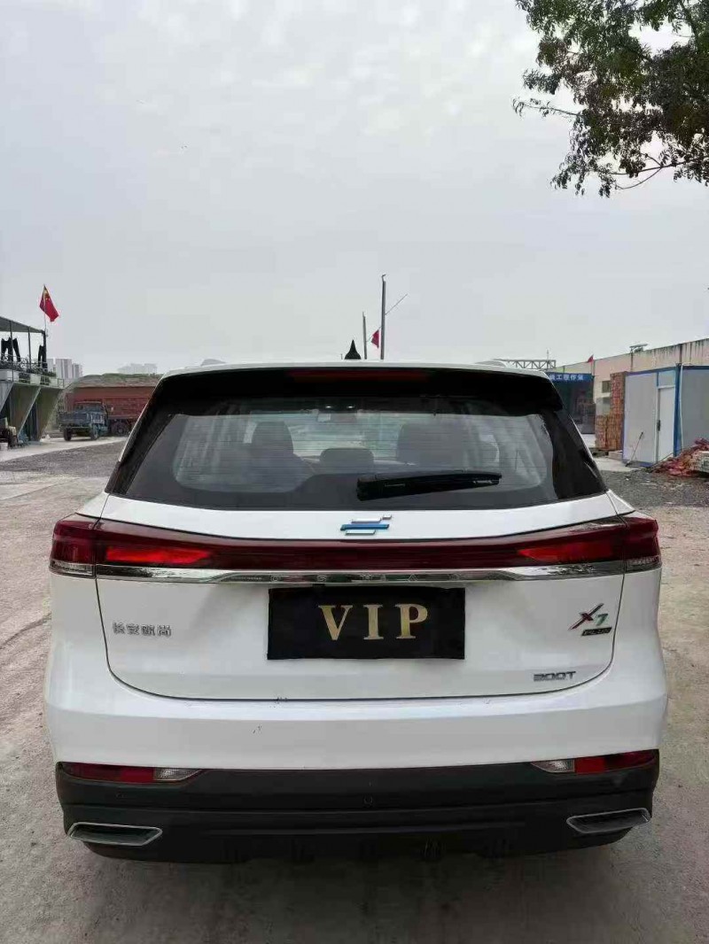 襄阳23年长安汽车欧尚8