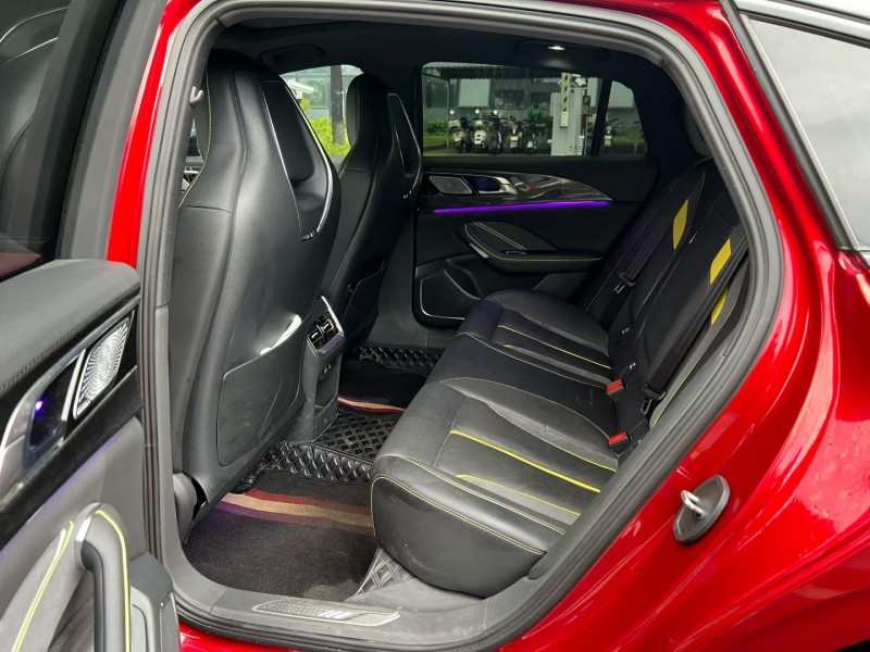 东莞23年红旗H64