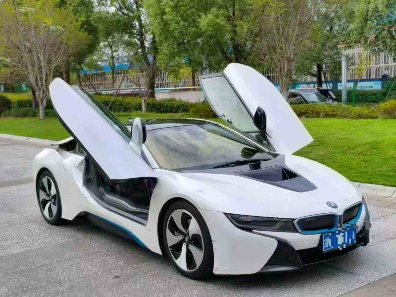 金华17年宝马i83