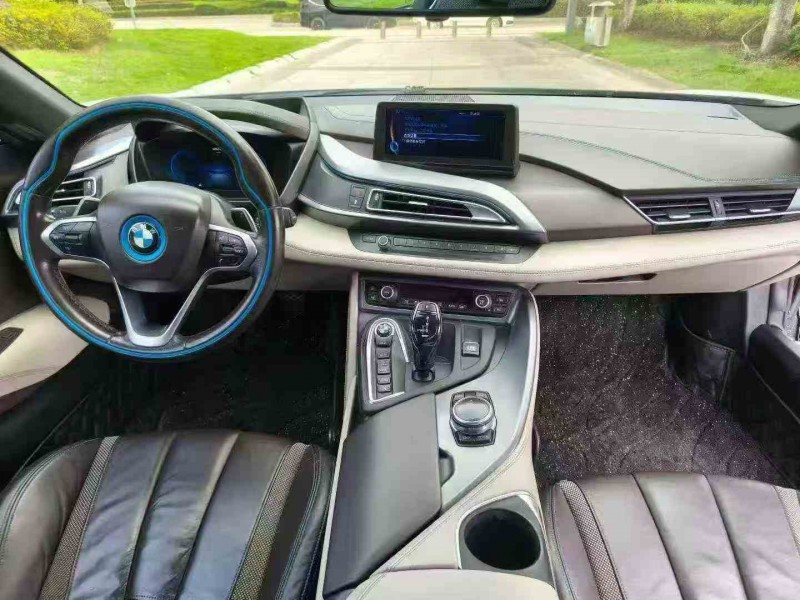 金华17年宝马i85