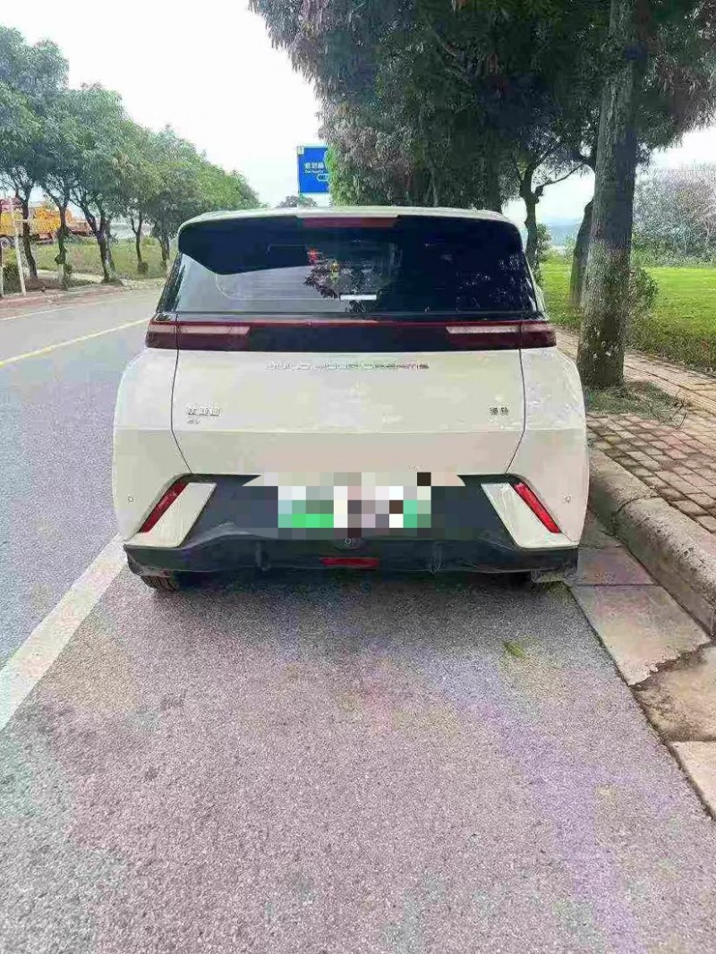 南宁23年比亚迪海鸥6