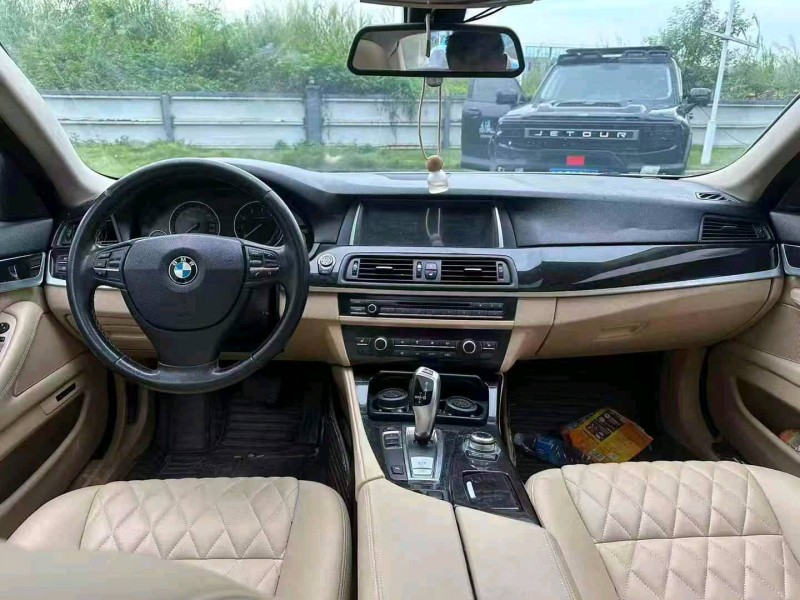 广州13年宝马5系8