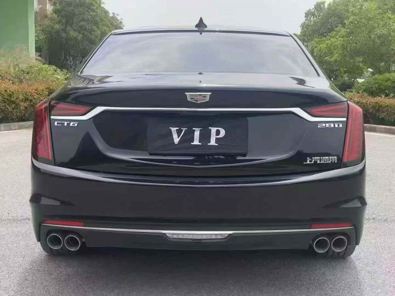 襄阳21年凯迪拉克CT66