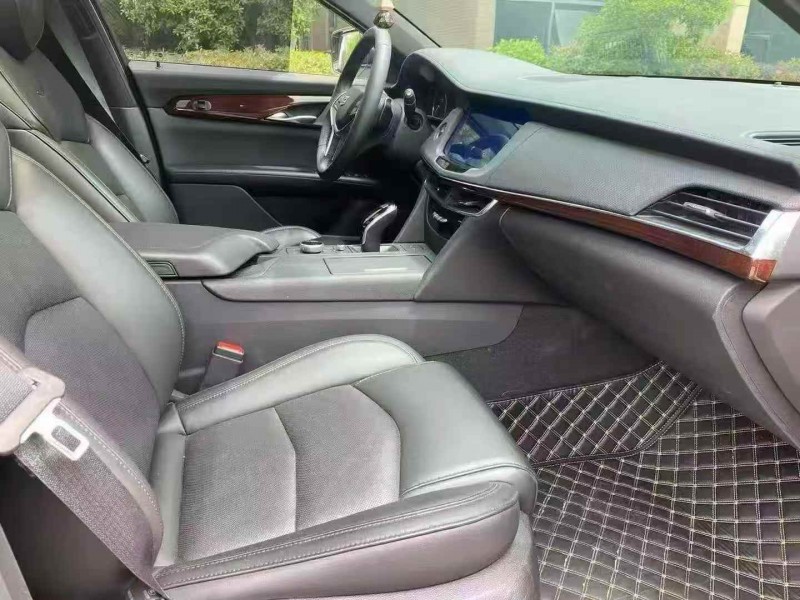 襄阳21年凯迪拉克CT69