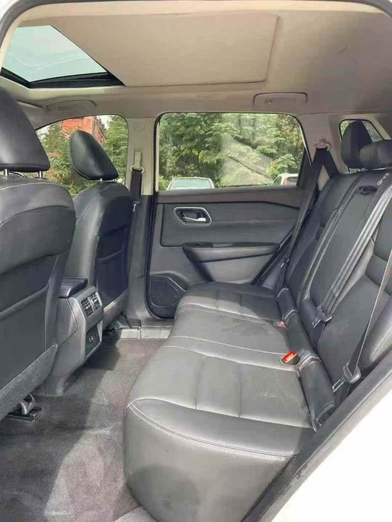 襄阳22年日产奇骏7