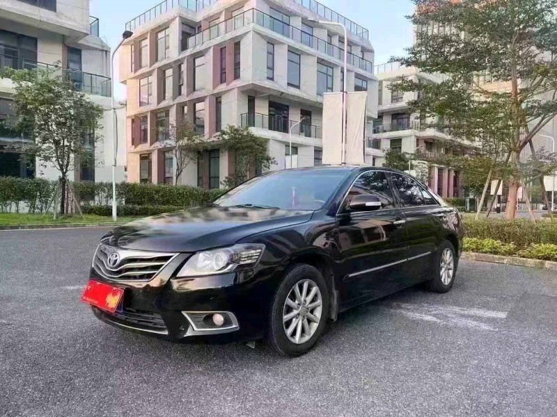 广州15年丰田凯美瑞3