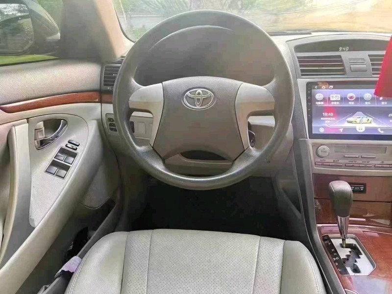 广州15年丰田凯美瑞8