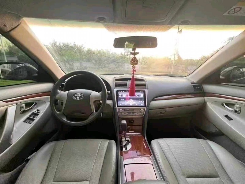 广州15年丰田凯美瑞9